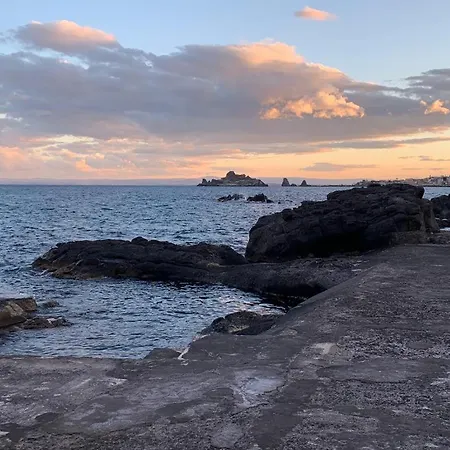 Rustico Al Mare Chalet Capomulini